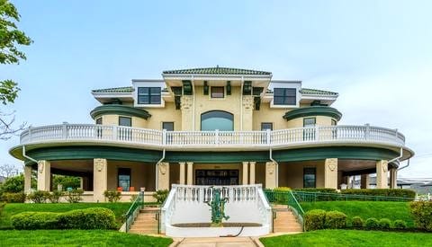 Asbury Park Victorian homes and oceanfront condominiums