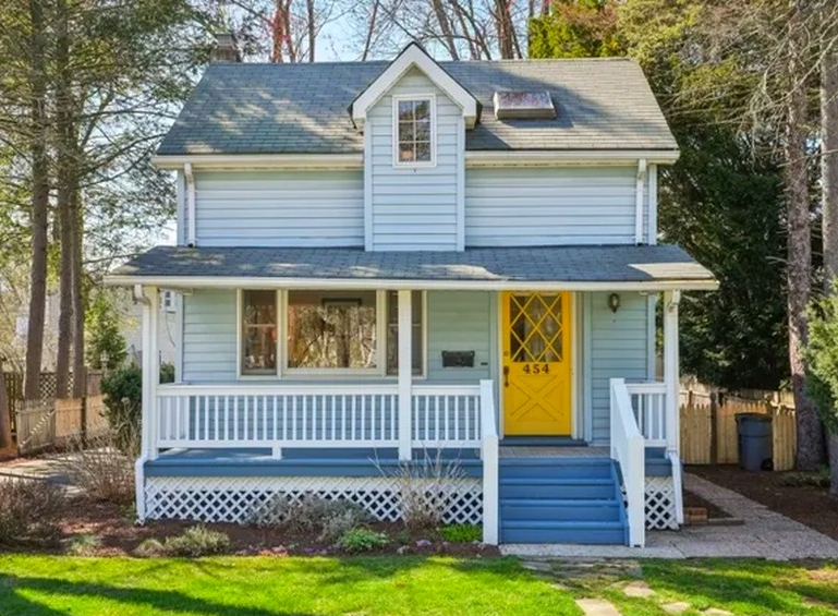 Ridgewood Insurance protecting a renovated Ridgewood residence with scheduled valuables