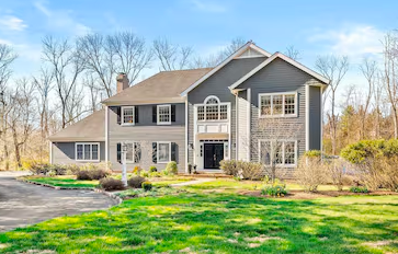 Hopewell townhouse near the village green with brick facade
