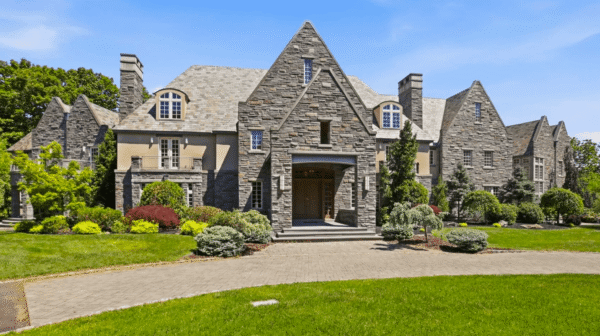 Bernardsville historic Gilded Age estate with mature oak canopy